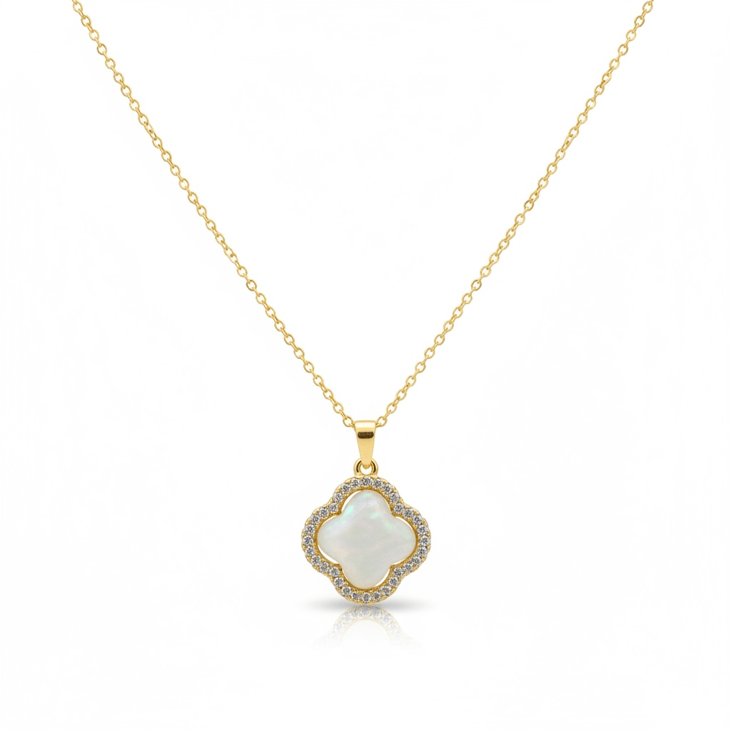 Cat Eye Clover Necklace