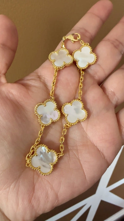 High Quality Mother of Pearl Clover Bracelet