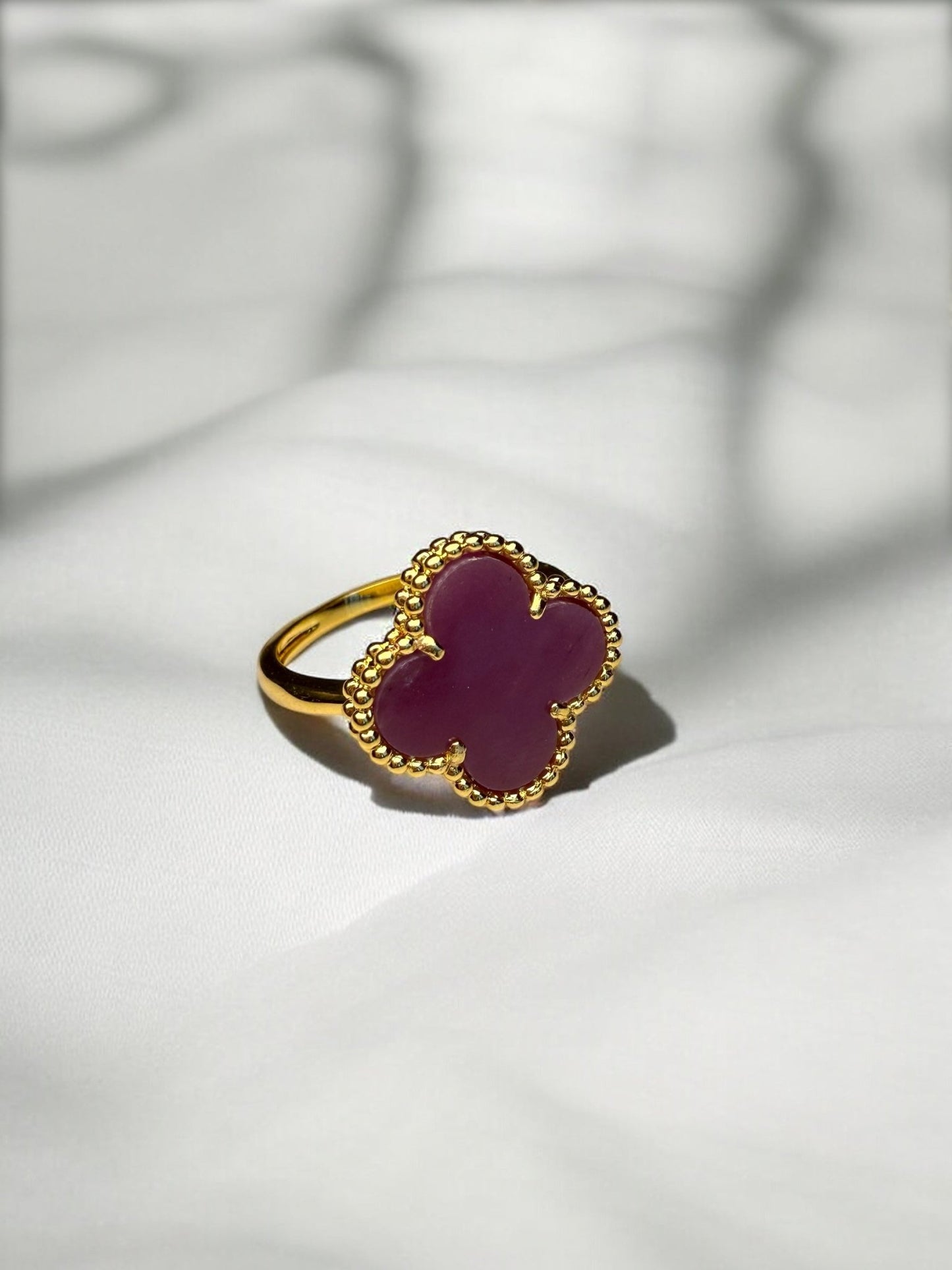 Dubai Clover Ring (Size 6)